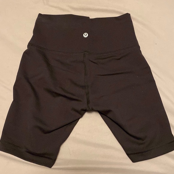 Lulu lemon bike shorts - Picture 1 of 2